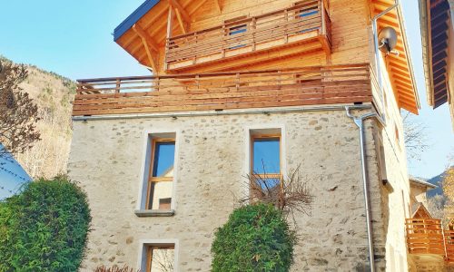 20201122_130900-01 chalet